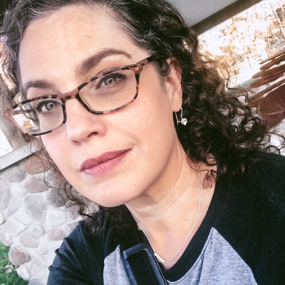 Meet your Posher, Jenny - Picture 1 of 1